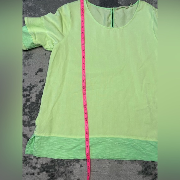 Soft Surroundings Bright Green Ruffle Sleeve Top Size Medium - Picture 5 of 8